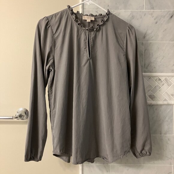 LOFT gray blouse with puff sleeves and ruffle splitneck collar - Picture 1 of 6